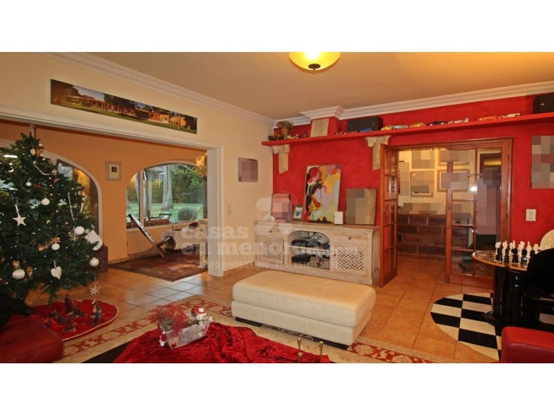 5 soveværelse Finca/Landehus til salg i Llucmacanes med swimmingpool - € 1.500.000 (Ref: 7986128)