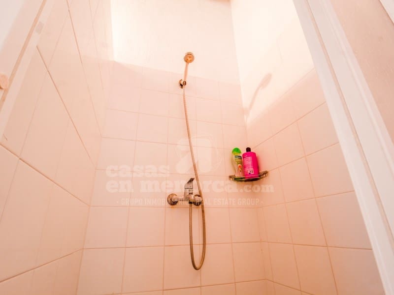 Commercial for sale in Mahon / Mao - € 180,000 (Ref: 7986141)