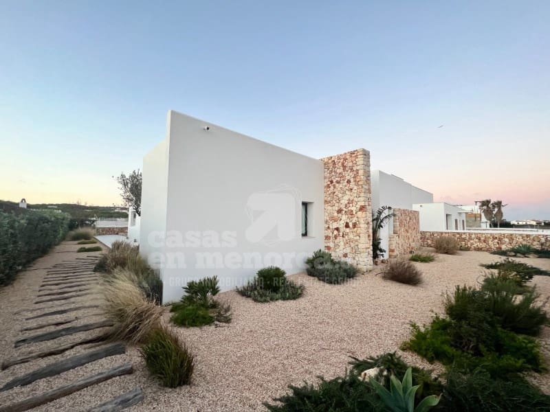 3 soverom Villa til salgs i Punta Grossa med svømmebasseng - € 1 200 000 (Ref: 7986142)