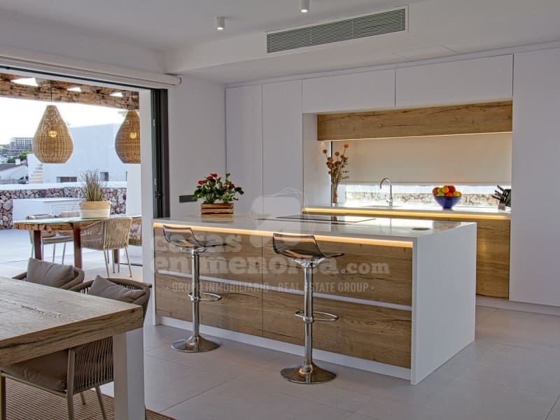 3 soverom Villa til salgs i Punta Grossa med svømmebasseng - € 1 200 000 (Ref: 7986142)