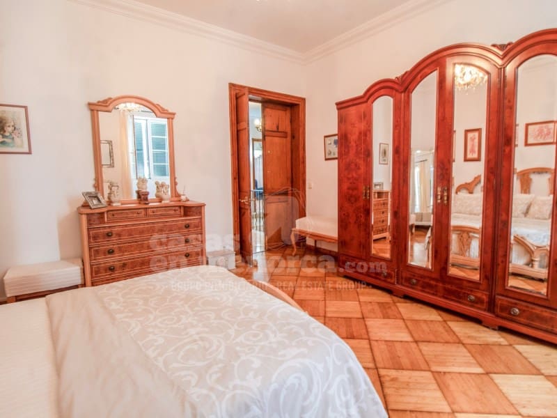 4 soverom Hus til salgs i Mahon / Mao - € 479 000 (Ref: 7986154)