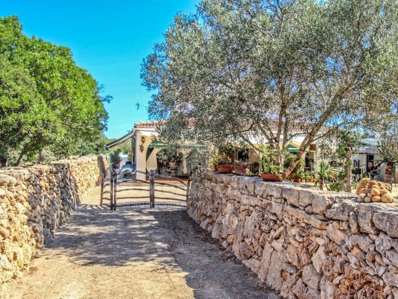 4 soveværelse Finca/Landehus til salg i San Luis / Sant Lluis - € 1.055.000 (Ref: 7986195)