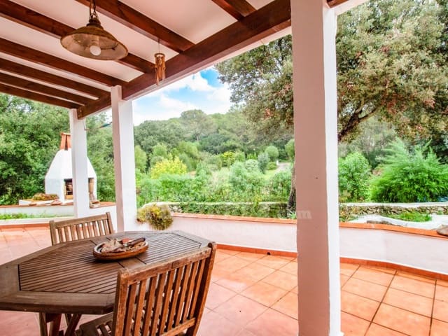 3 bedroom Finca/Country House for sale in Es Mercadal with pool - € 655,000 (Ref: 8045481)
