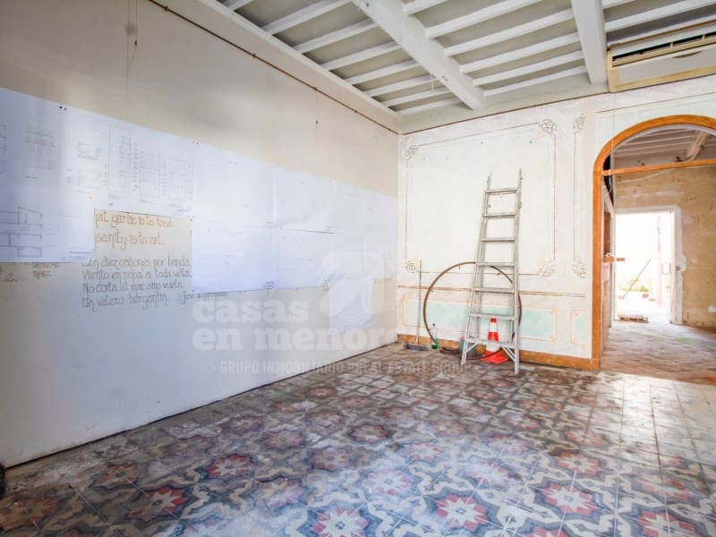 4 bedroom Townhouse for sale in Es Castell - € 299,000 (Ref: 8148396)