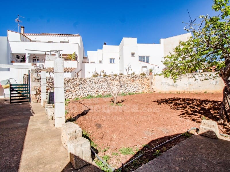 4 Zimmer Haus zu verkaufen in San Luis / Sant Lluis mit Garage - 590.000 € (Ref: 8202220)