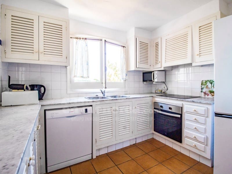 5 soverom Villa til salgs i San Luis / Sant Lluis med svømmebasseng garasje - € 1 250 000 (Ref: 8295591)