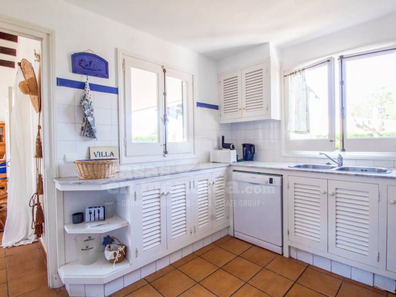 5 soverom Villa til salgs i San Luis / Sant Lluis med svømmebasseng garasje - € 1 250 000 (Ref: 8295591)