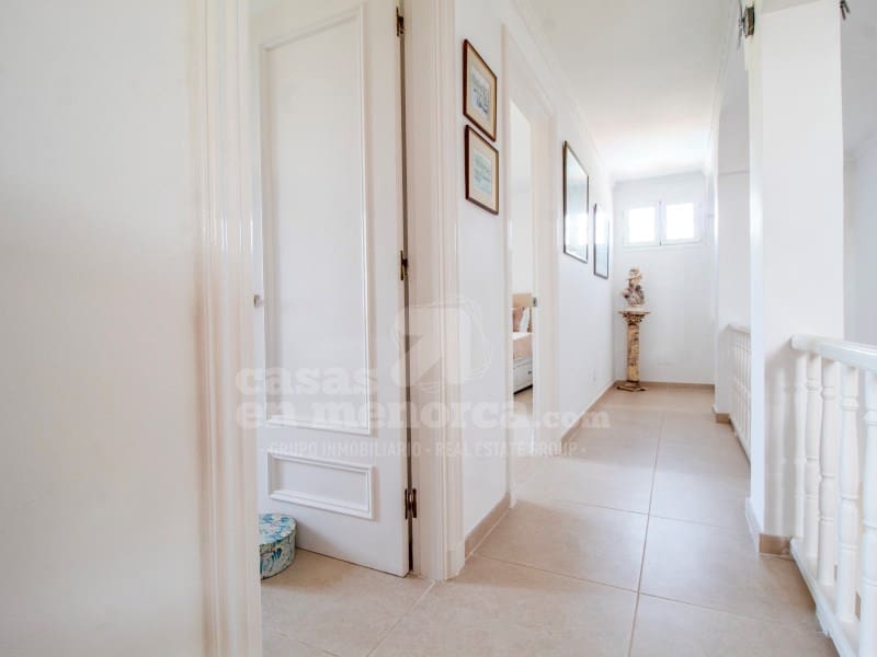 4 makuuhuone Maalaistalo myytävänä paikassa Llucmacanes mukana uima-altaan - 899 000 € (Ref: 8298298)