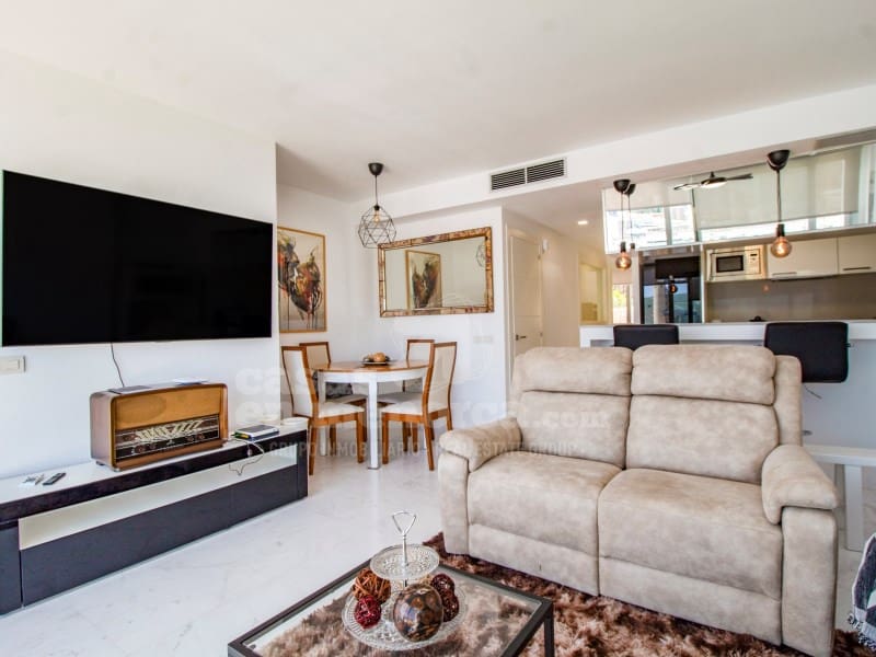 2 soveværelse Lejlighed til salg i Mahon / Mao med swimmingpool - € 485.000 (Ref: 8340291)