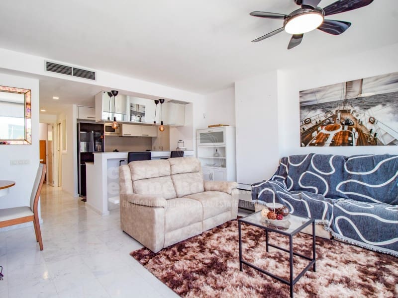 2 soveværelse Lejlighed til salg i Mahon / Mao med swimmingpool - € 485.000 (Ref: 8340291)