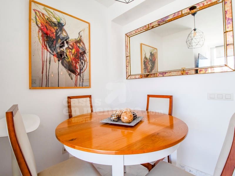 2 soveværelse Lejlighed til salg i Mahon / Mao med swimmingpool - € 485.000 (Ref: 8340291)