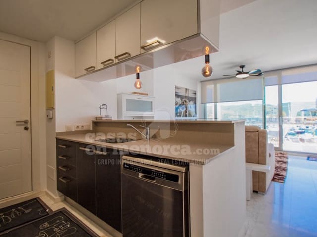 2 soveværelse Lejlighed til salg i Mahón / Maó med swimmingpool - € 485.000 (Ref: 8340291)