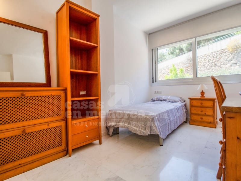 2 soveværelse Lejlighed til salg i Mahon / Mao med swimmingpool - € 485.000 (Ref: 8340291)