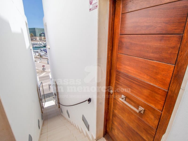 2 soveværelse Lejlighed til salg i Mahon / Mao med swimmingpool - € 485.000 (Ref: 8340291)