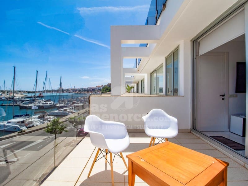 2 soveværelse Lejlighed til salg i Mahon / Mao med swimmingpool - € 485.000 (Ref: 8340291)