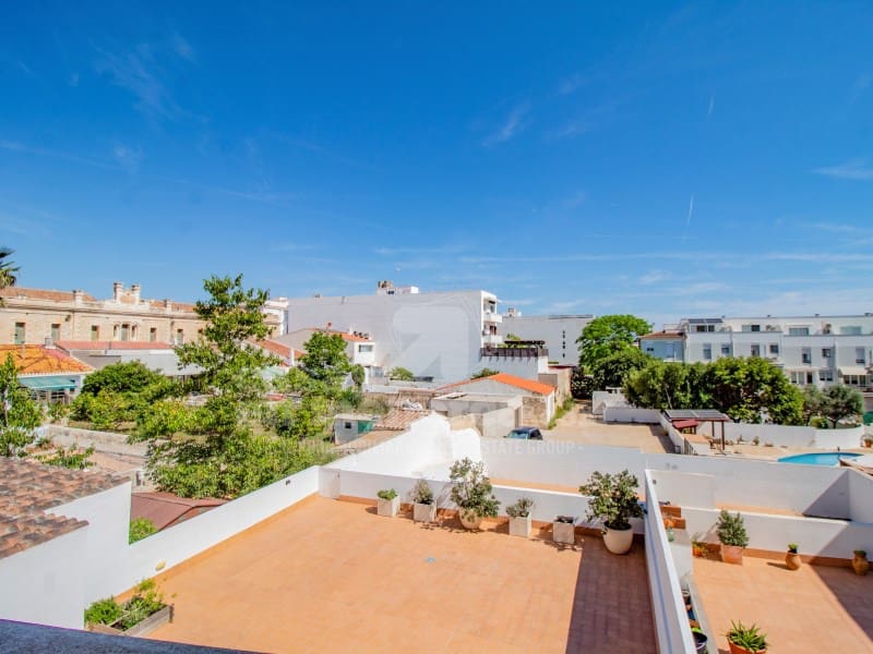 3 soverom Leilighet til salgs i Mahon / Mao med svømmebasseng - € 490 000 (Ref: 8343374)