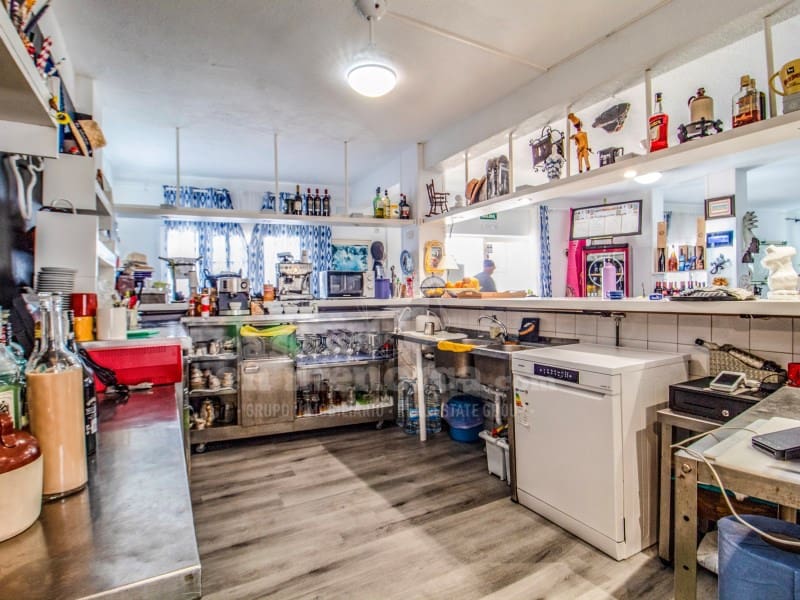 Ristorante/Bar in vendita in Arenal d'en Castell con piscina - 795.000 € (Rif: 8392982)