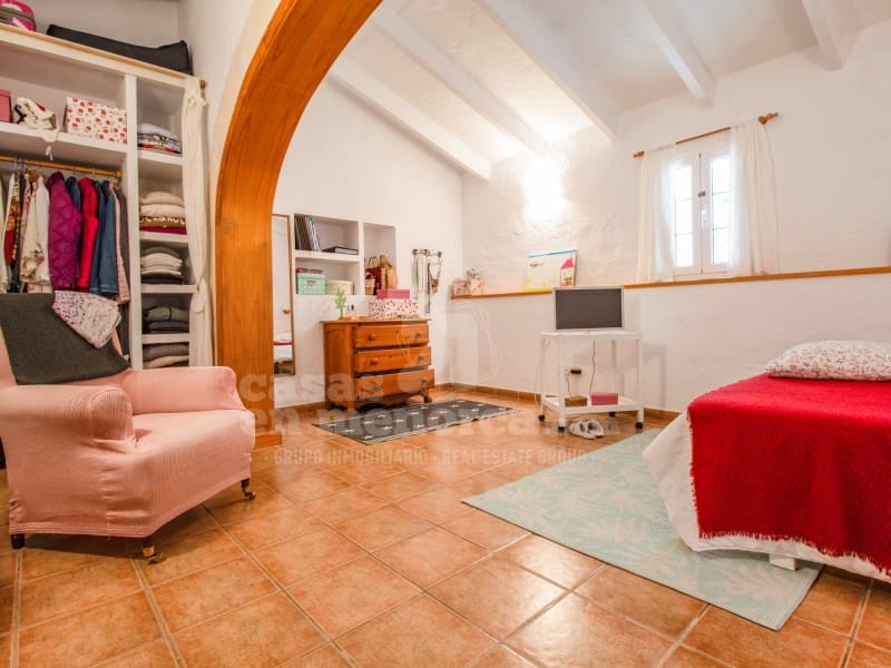10 quarto Quinta/Casa Rural para venda em Llucmacanes com piscina garagem - 2 500 000 € (Ref: 8440773)