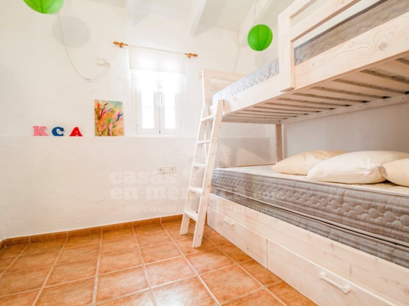 10 quarto Quinta/Casa Rural para venda em Llucmacanes com piscina garagem - 2 500 000 € (Ref: 8440773)