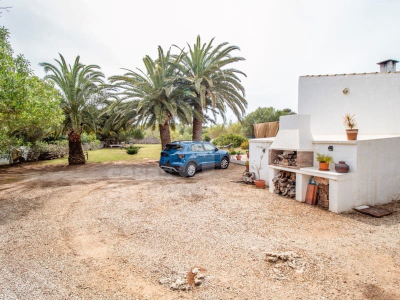 10 quarto Quinta/Casa Rural para venda em Llucmacanes com piscina garagem - 2 500 000 € (Ref: 8440773)
