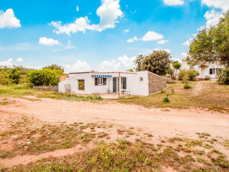 10 quarto Quinta/Casa Rural para venda em Llucmacanes com piscina garagem - 2 500 000 € (Ref: 8440773)