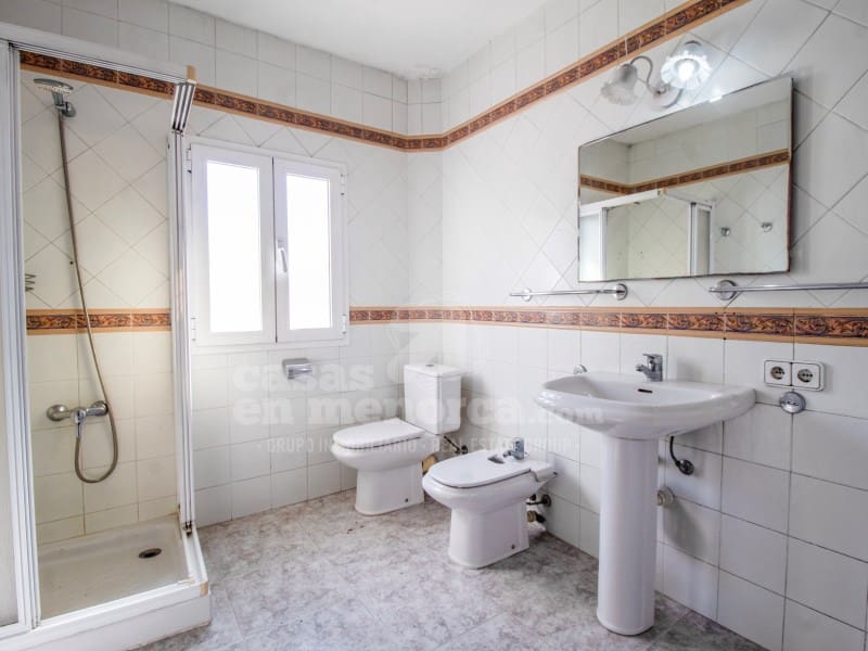 6 soverom Hus til salgs i Mahon / Mao - € 690 000 (Ref: 8470599)