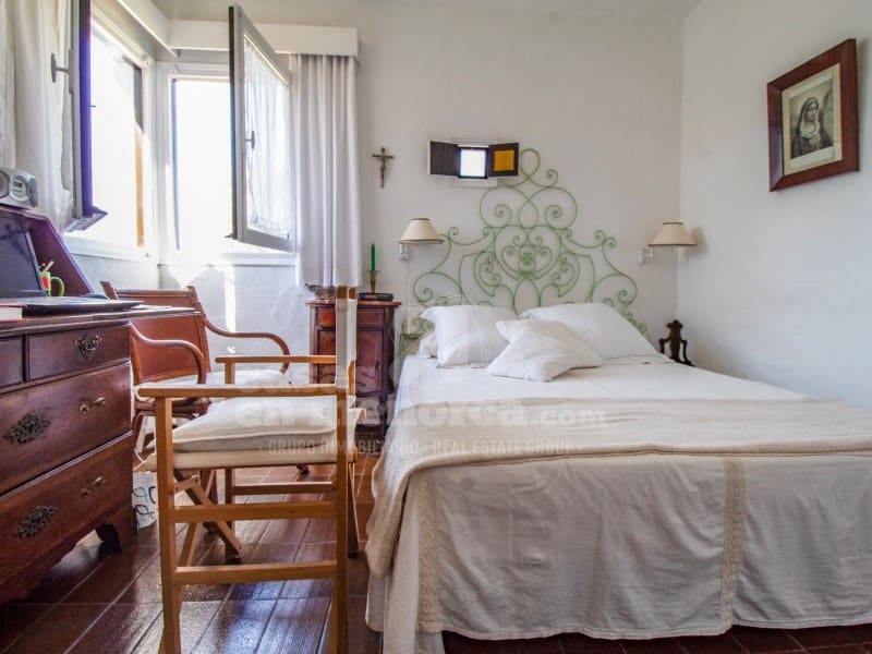 7 soveværelse Villa til salg i Binibeca med swimmingpool garage - € 1.350.000 (Ref: 8477981)