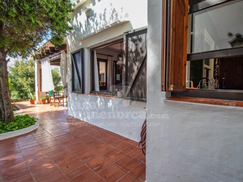 7 soveværelse Villa til salg i Binibeca med swimmingpool garage - € 1.350.000 (Ref: 8477981)