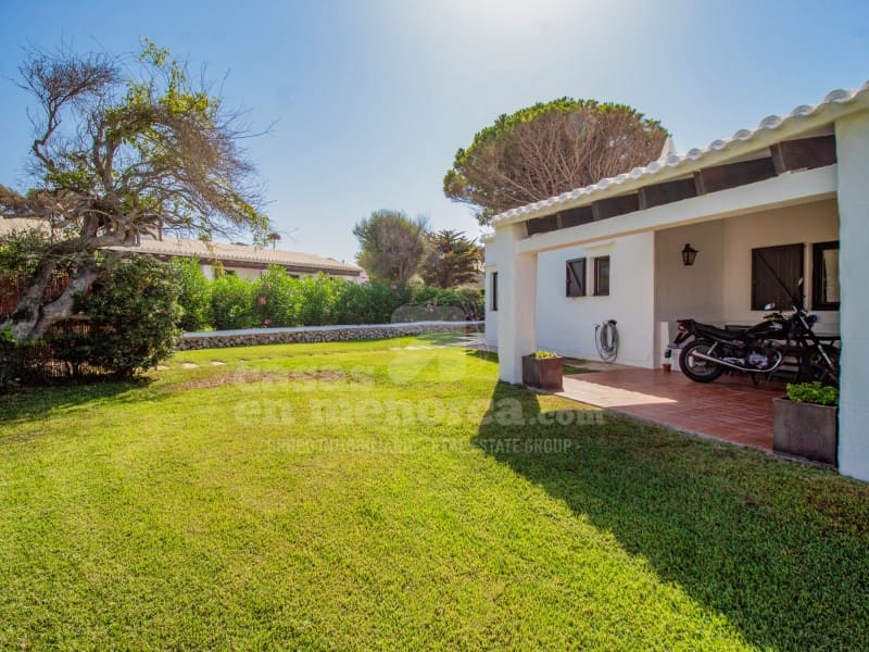 7 soveværelse Villa til salg i Binibeca med swimmingpool garage - € 1.350.000 (Ref: 8477981)