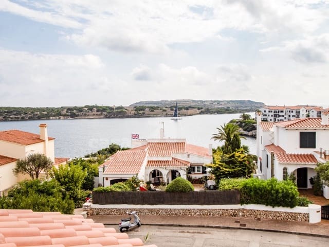 7 soverom Villa til salgs i Es Castell med svømmebasseng - € 980 000 (Ref: 8500621)