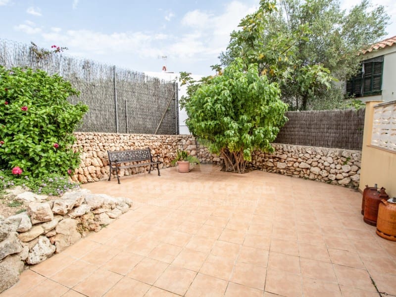 7 slaapkamer Villa te koop in Es Castell met zwembad - € 980.000 (Ref: 8500621)