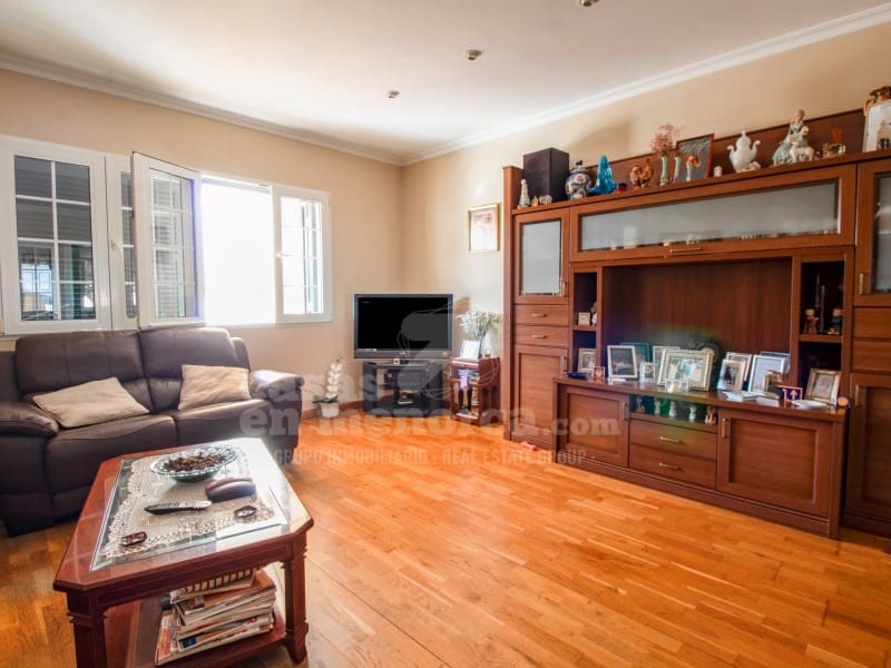 4 sovrum Hus till salu i Mahon / Mao med pool garage - 690 000 € (Ref: 8519360)