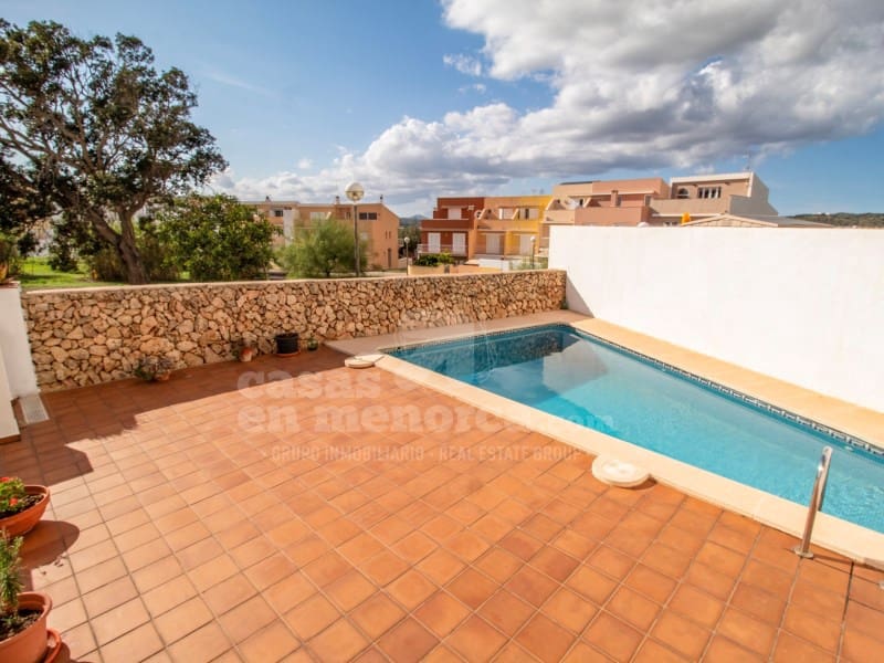 4 sovrum Hus till salu i Mahon / Mao med pool garage - 690 000 € (Ref: 8519360)