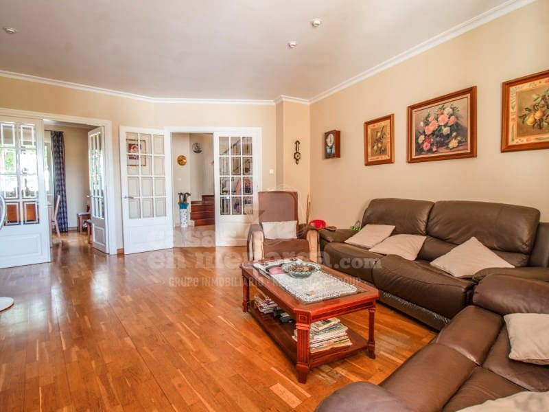 4 sovrum Hus till salu i Mahon / Mao med pool garage - 690 000 € (Ref: 8519360)