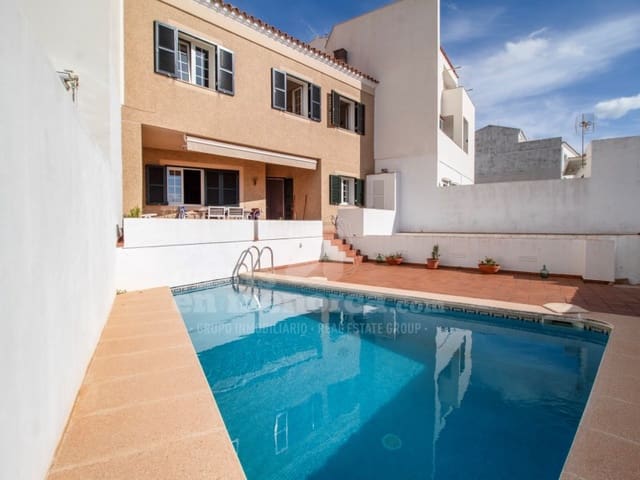 4 soverom Hus til salgs i Mahón / Maó med svømmebasseng garasje - € 690 000 (Ref: 8519360)