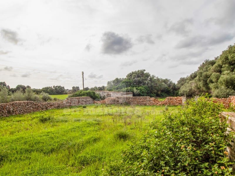 3 soveværelse Finca/Landehus til salg i Ciutadella de Menorca med swimmingpool garage - € 860.000 (Ref: 8530105)