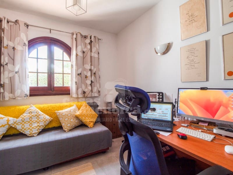 4 camera da letto Villa in vendita in Cala Blanca con piscina garage - 850.000 € (Rif: 8538794)