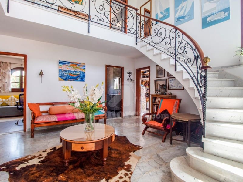 4 camera da letto Villa in vendita in Cala Blanca con piscina garage - 850.000 € (Rif: 8538794)