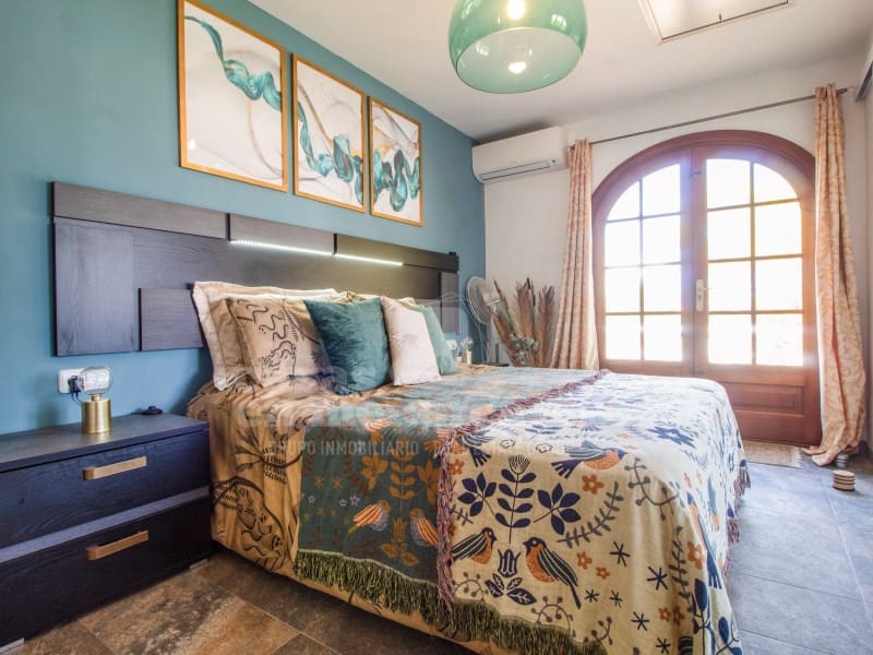 4 camera da letto Villa in vendita in Cala Blanca con piscina garage - 850.000 € (Rif: 8538794)