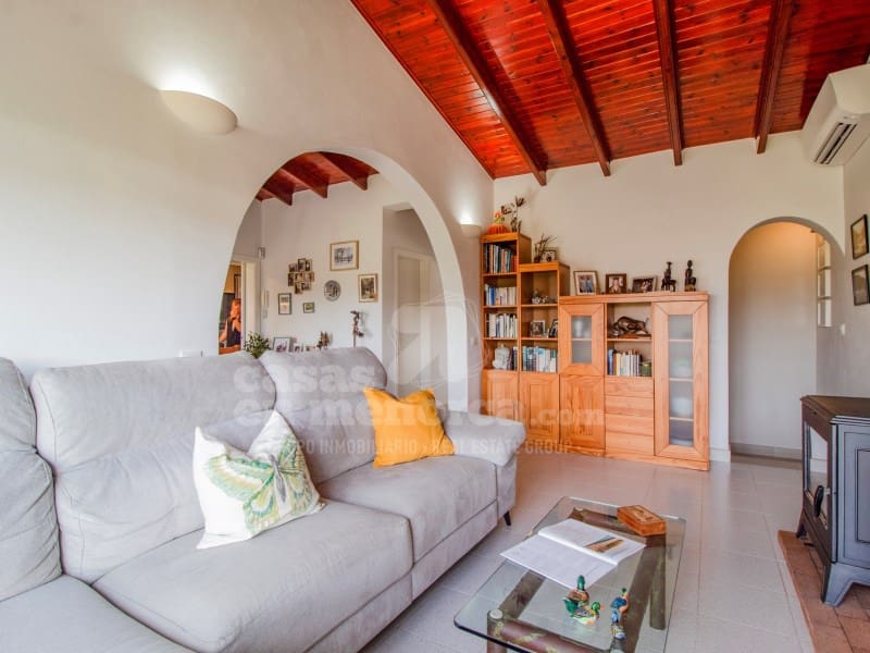 3 soveværelse Finca/Landehus til salg i Cala Blanca med swimmingpool garage - € 1.050.000 (Ref: 8547358)