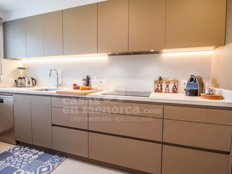 3 soveværelse Finca/Landehus til salg i Cala Blanca med swimmingpool garage - € 1.050.000 (Ref: 8547358)