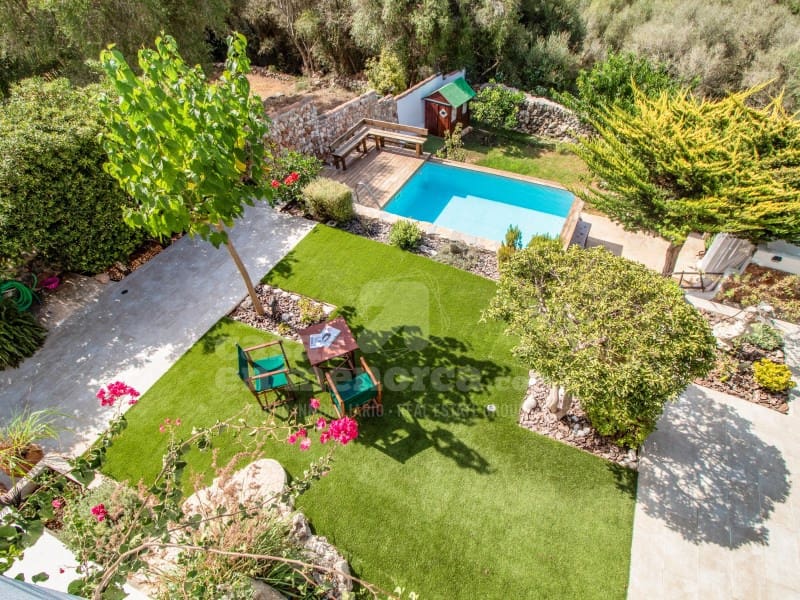 3 soveværelse Finca/Landehus til salg i Cala Blanca med swimmingpool garage - € 1.050.000 (Ref: 8547358)