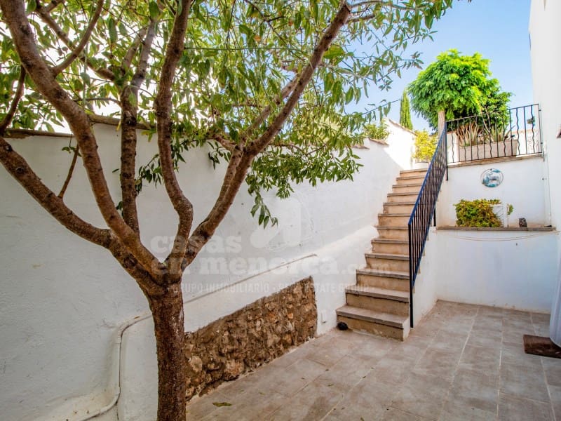 3 soveværelse Finca/Landehus til salg i Cala Blanca med swimmingpool garage - € 1.050.000 (Ref: 8547358)