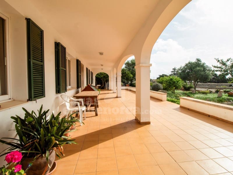 6 soveværelse Finca/Landehus til salg i Mahon / Mao med swimmingpool garage - € 1.800.000 (Ref: 8572431)