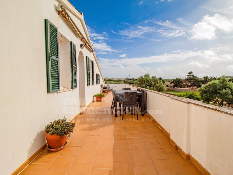 6 soveværelse Finca/Landehus til salg i Mahon / Mao med swimmingpool garage - € 1.800.000 (Ref: 8572431)