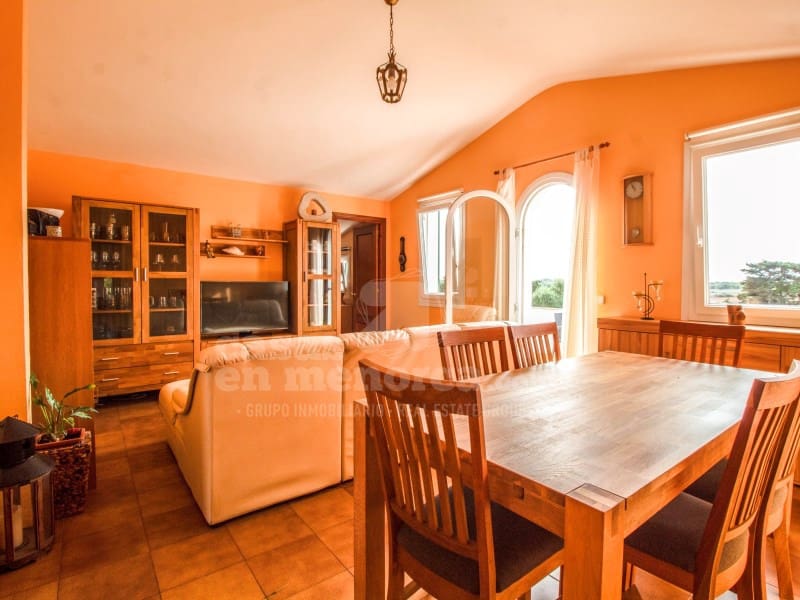 6 soveværelse Finca/Landehus til salg i Mahon / Mao med swimmingpool garage - € 1.800.000 (Ref: 8572431)