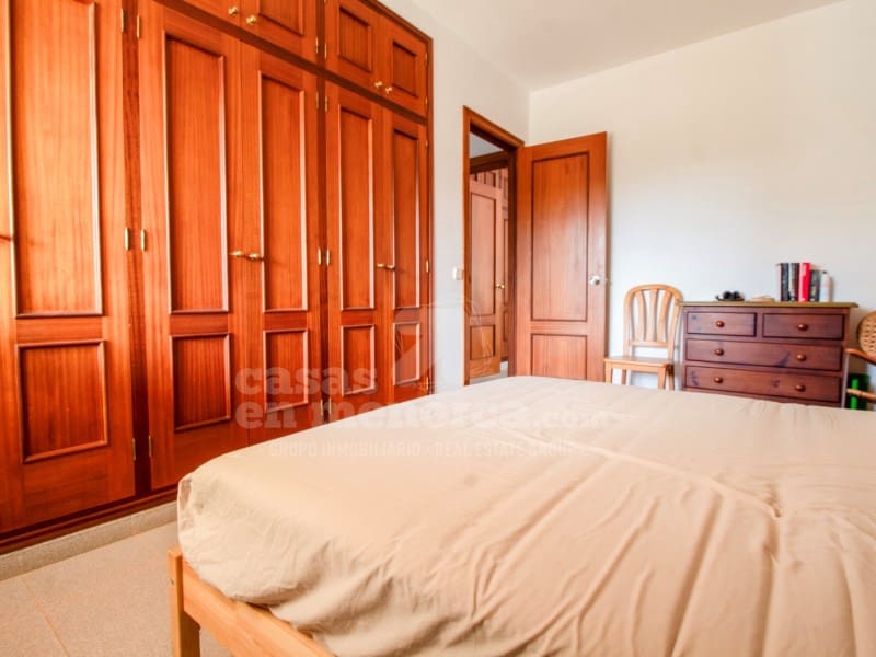 6 soveværelse Finca/Landehus til salg i Mahon / Mao med swimmingpool garage - € 1.800.000 (Ref: 8572431)