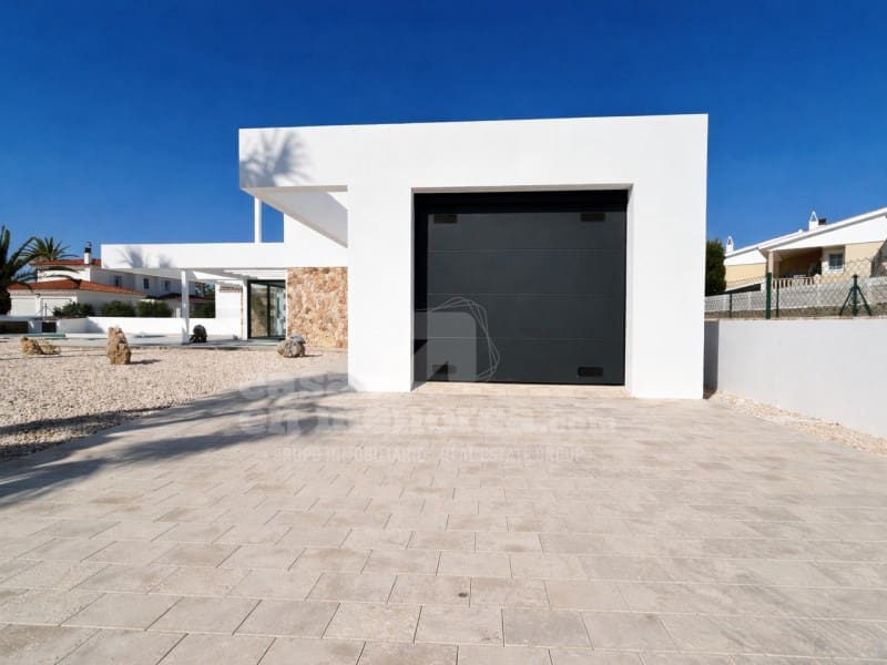 4 sypialnia Willa na sprzedaż w Son Blanc z basenem garażem - 1 280 000 € (Ref: 8591245)