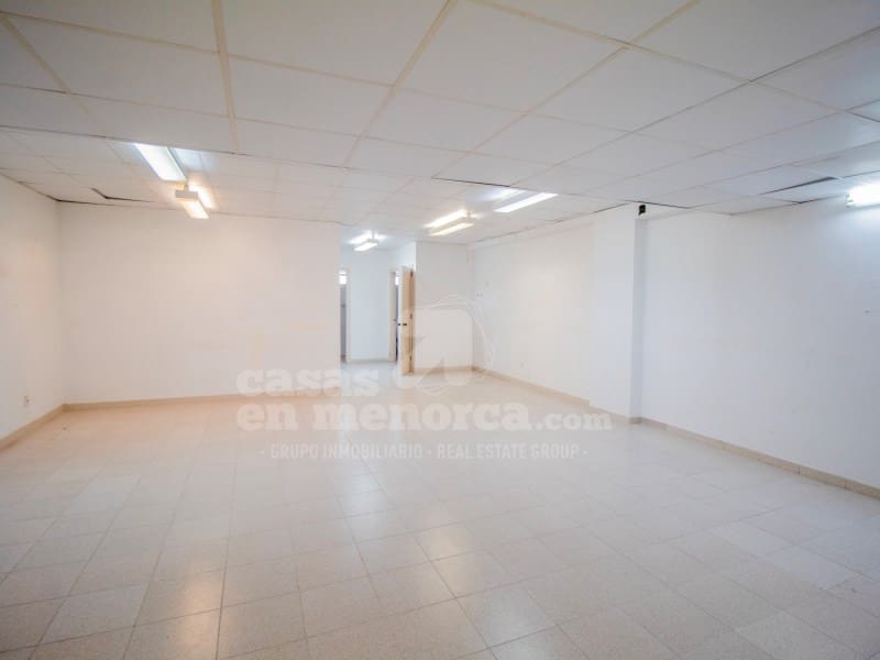 Commercial for sale in San Luis / Sant Lluis - € 175,000 (Ref: 8595509)