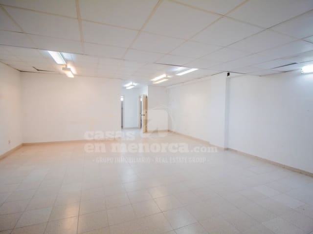 Commercial for sale in San Luis / Sant Lluís - € 175,000 (Ref: 8595509)